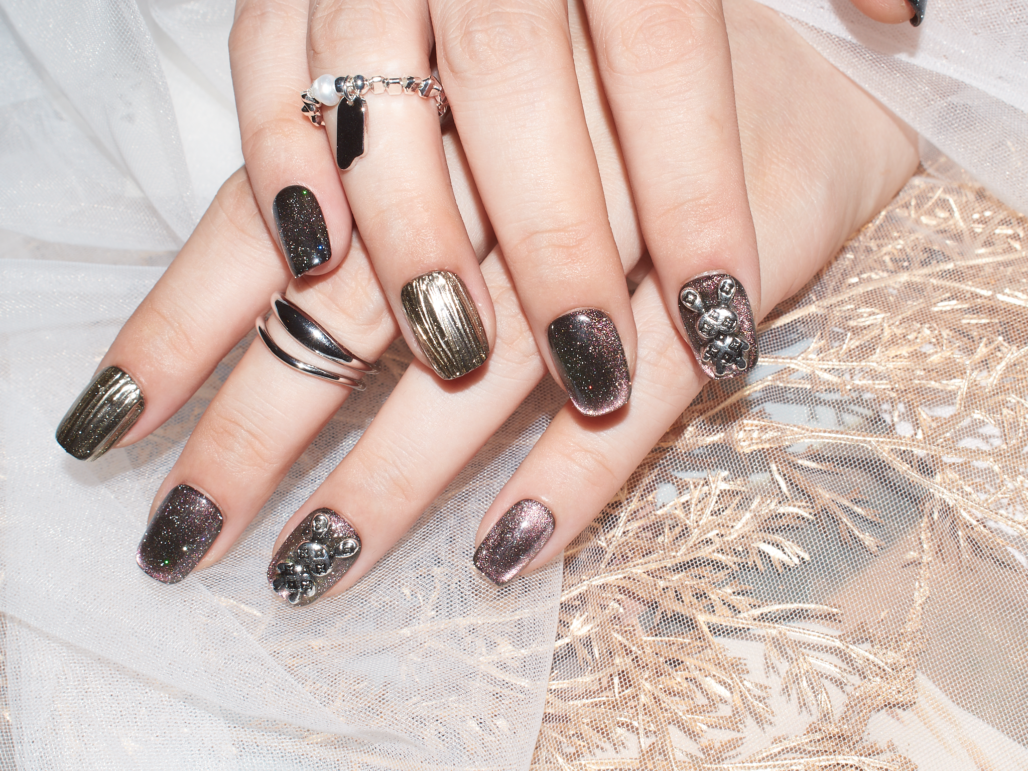 purple chrome nails, cat eye press on nails, cute press on nails short, short press on nails, monoschic nails