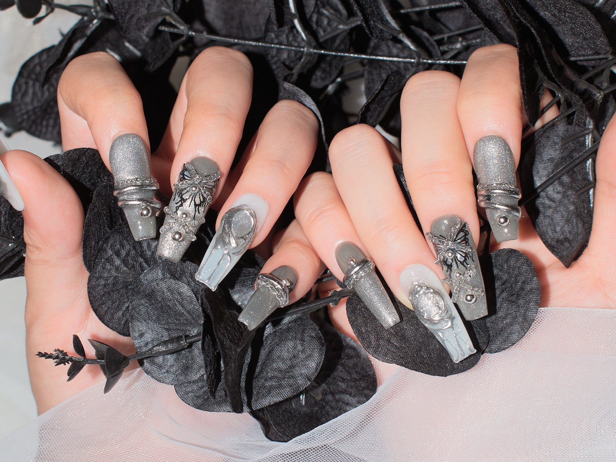 gray glitter nails, coffin nail tips, 3d gel nails, handmade press on nails, monoschic nails