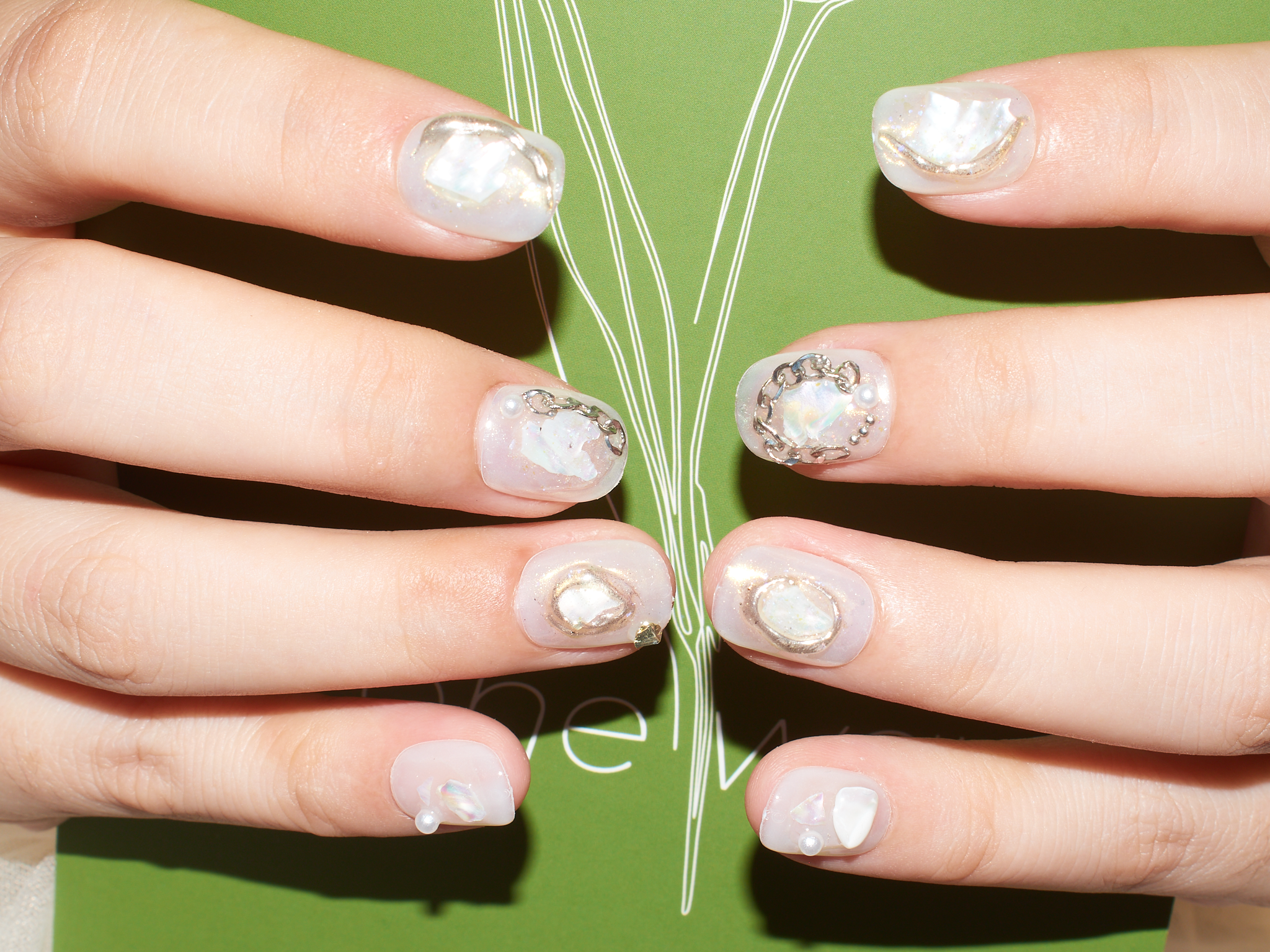 petite nails, short nails white, cute nails and spa, handmade press in nails, monoschic nails